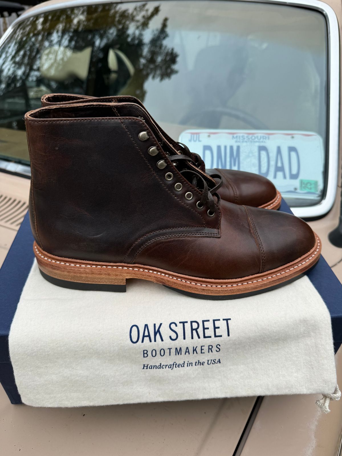 Photo by missouridenimdad on September 24, 2024 of the Oak Street Bootmakers Lakeshore Boot in Horween Brown Nut Dublin.