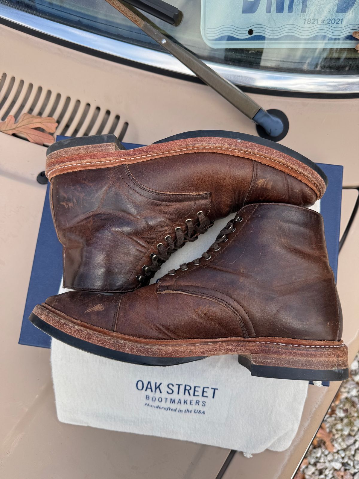 Photo by missouridenimdad on December 1, 2024 of the Oak Street Bootmakers Lakeshore Boot in Horween Brown Nut Dublin.