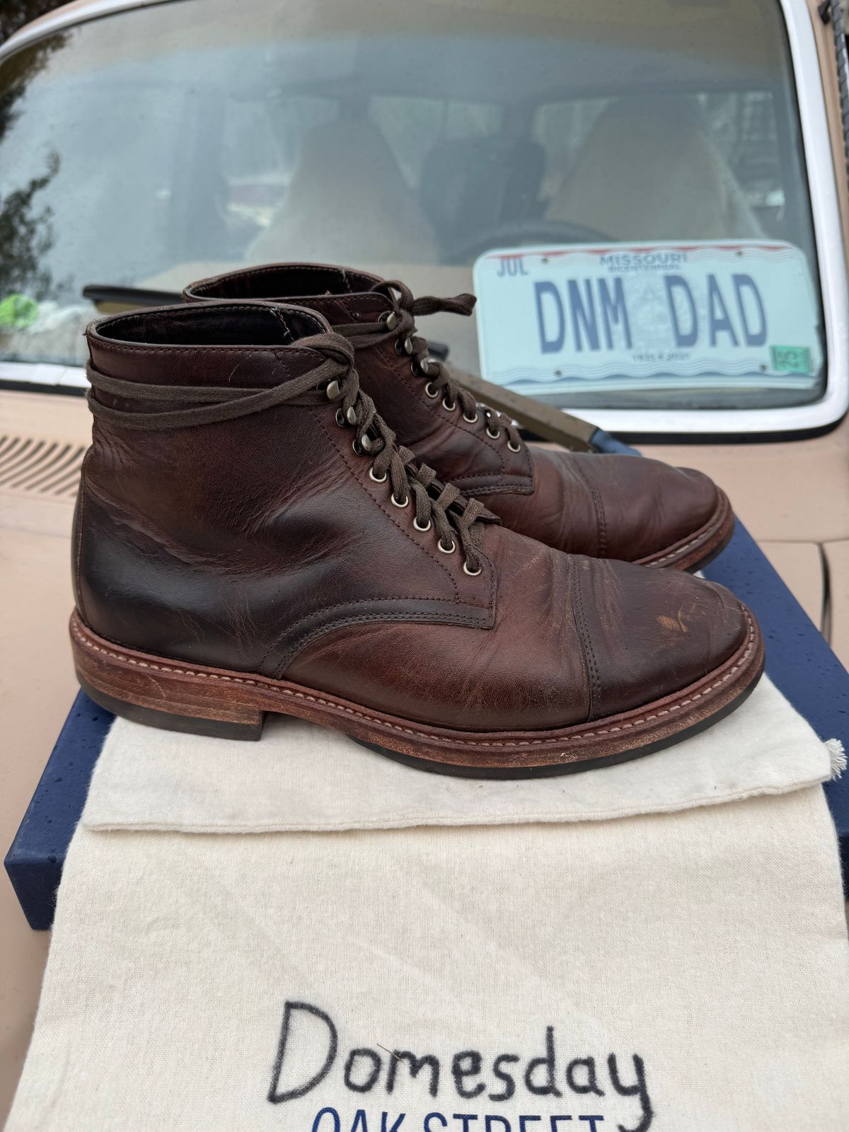 Photo by missouridenimdad on January 31, 2025 of the Oak Street Bootmakers Lakeshore Boot in Horween Brown Nut Dublin.