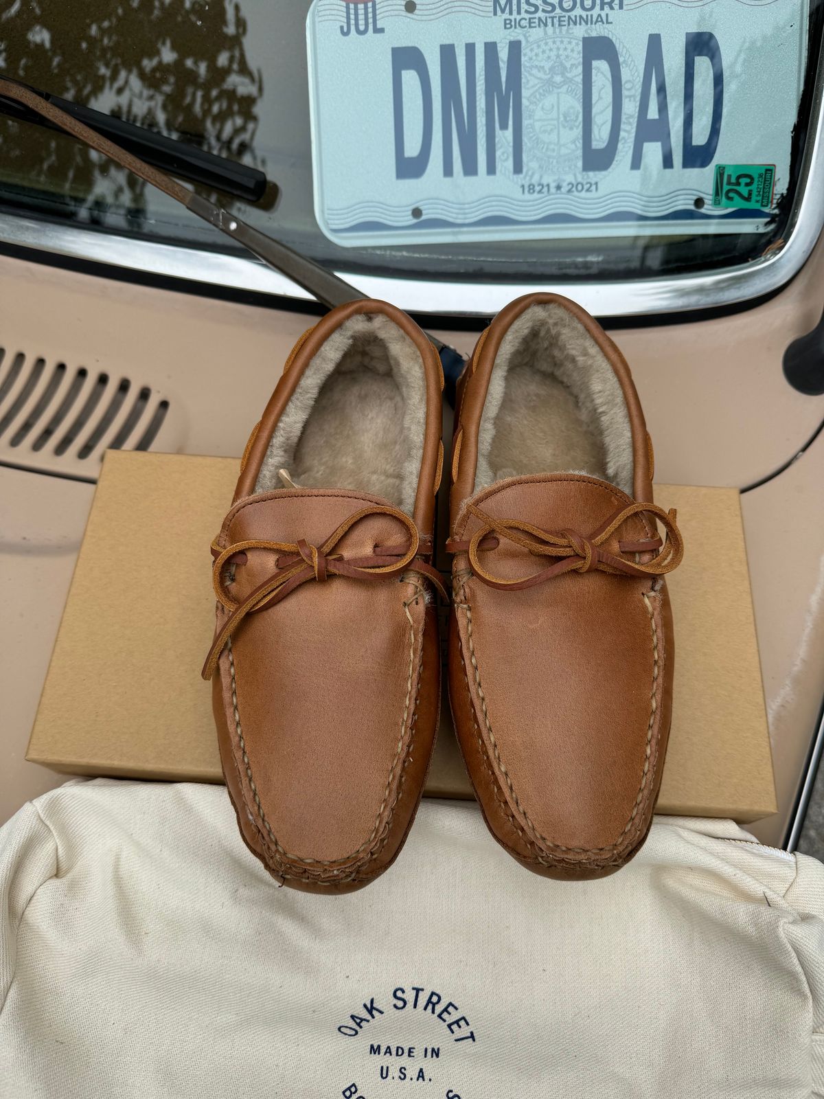 Photo by missouridenimdad on September 12, 2024 of the Oak Street Bootmakers Shearling House Moc in Horween Natural Chromexcel.