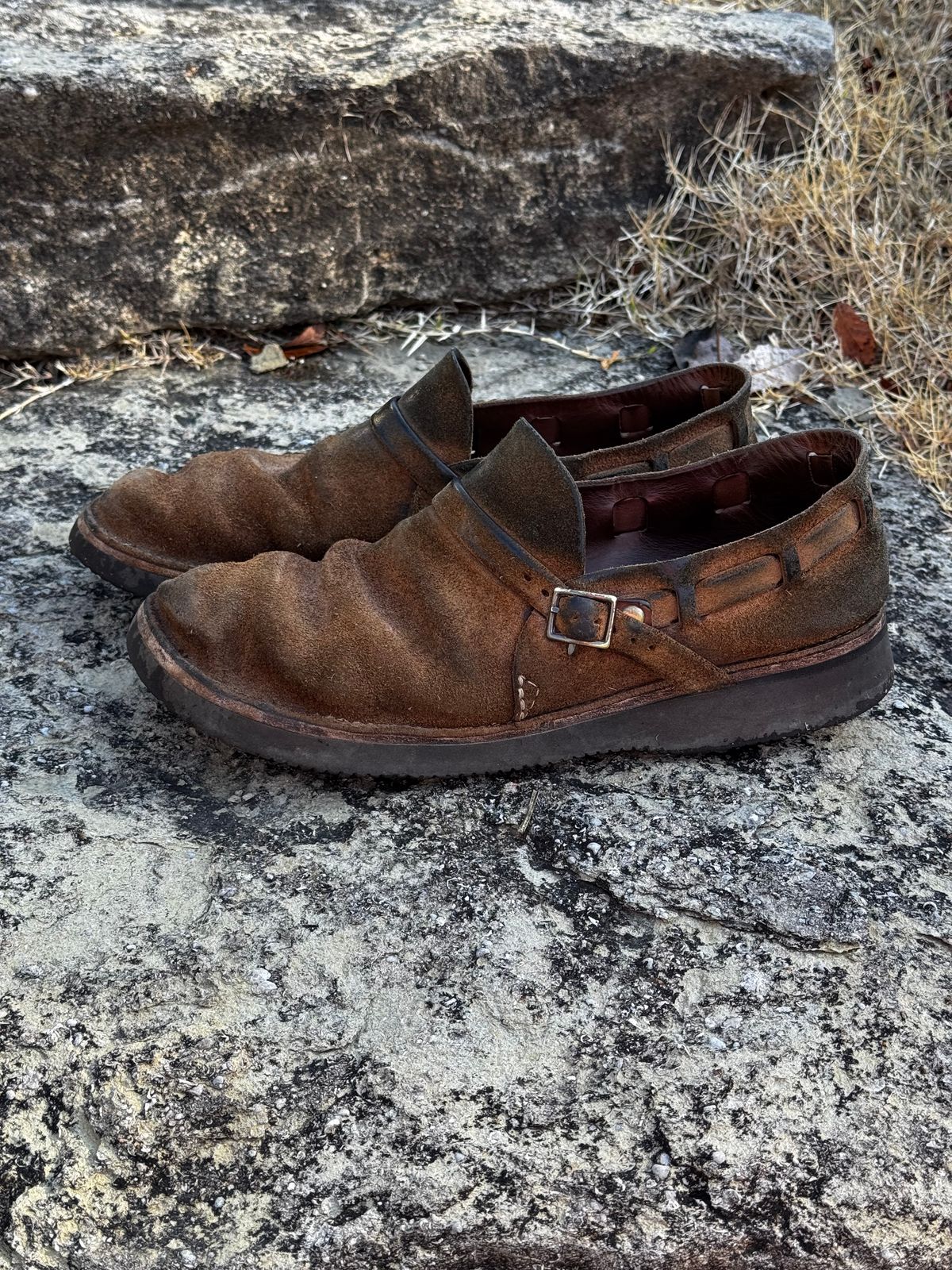 Photo by missouridenimdad on December 25, 2025 of the Oak Street Bootmakers Country Loafer in Horween Natural Chromexcel Roughout.
