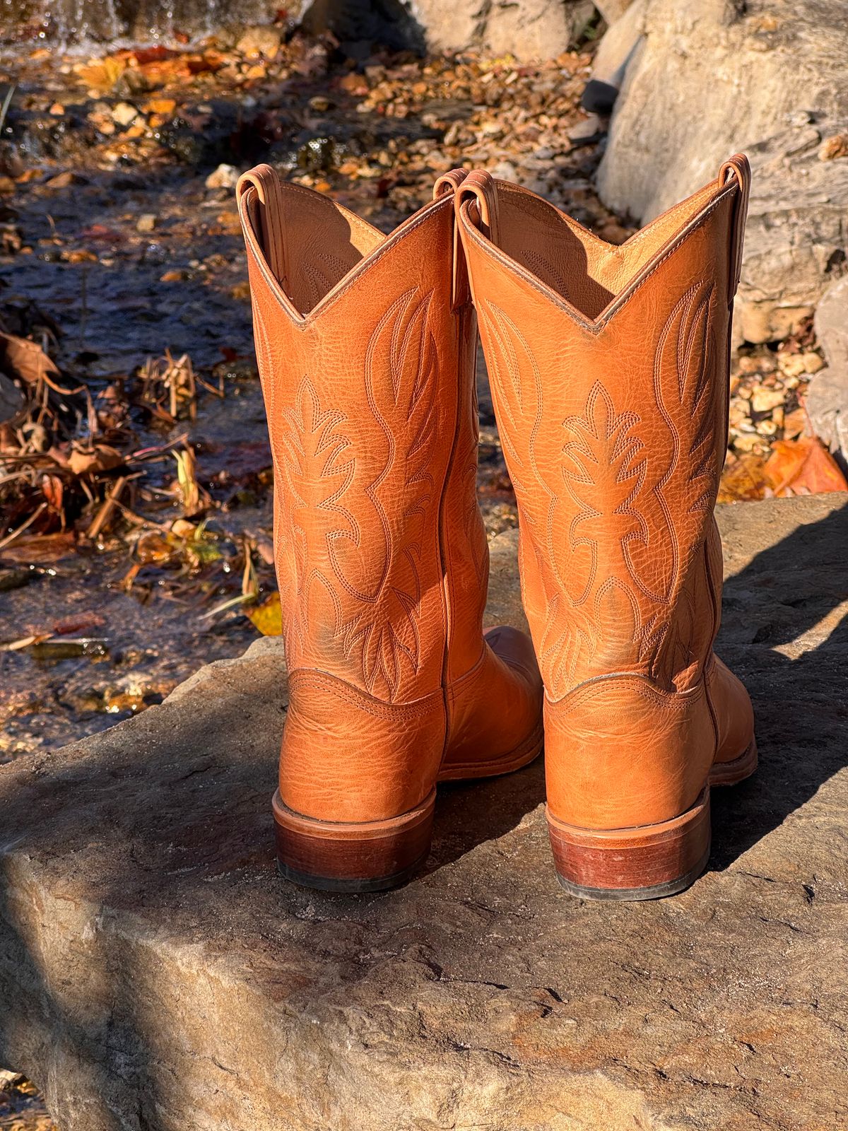 Photo by missouridenimdad on November 27, 2025 of the Pearl Boot Company Mens Roper Heel in Horween Natural Derby.