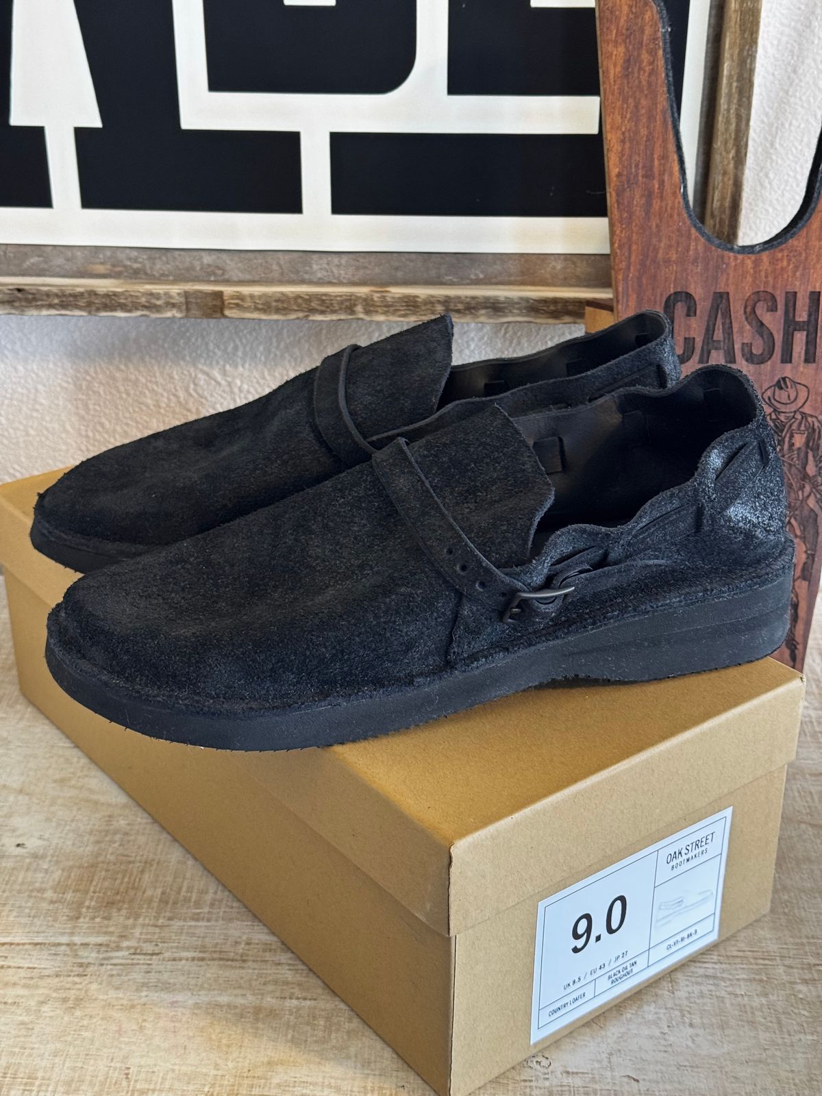 Photo by missouridenimdad on March 20, 2026 of the Oak Street Bootmakers Country Loafer in Seidel Black Oil Tan Roughout.