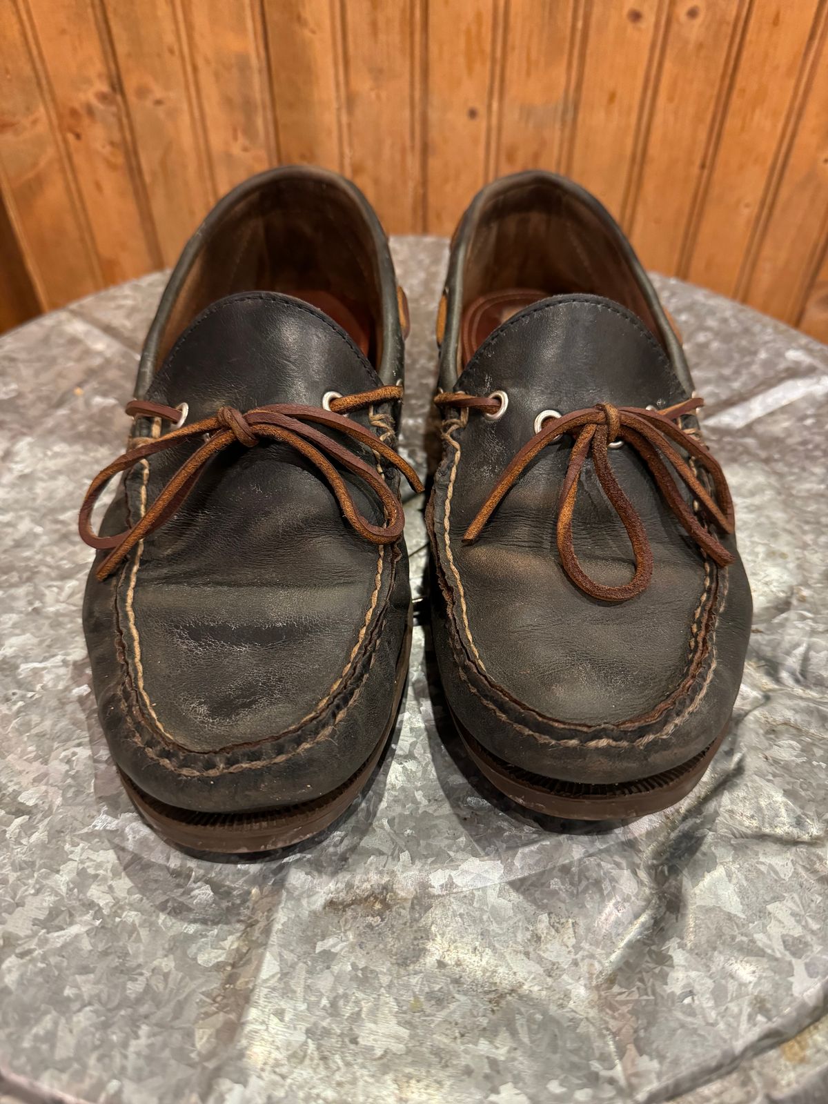 Photo by missouridenimdad on July 24, 2024 of the Oak Street Bootmakers Camp Moc in Horween Navy Chromexcel.