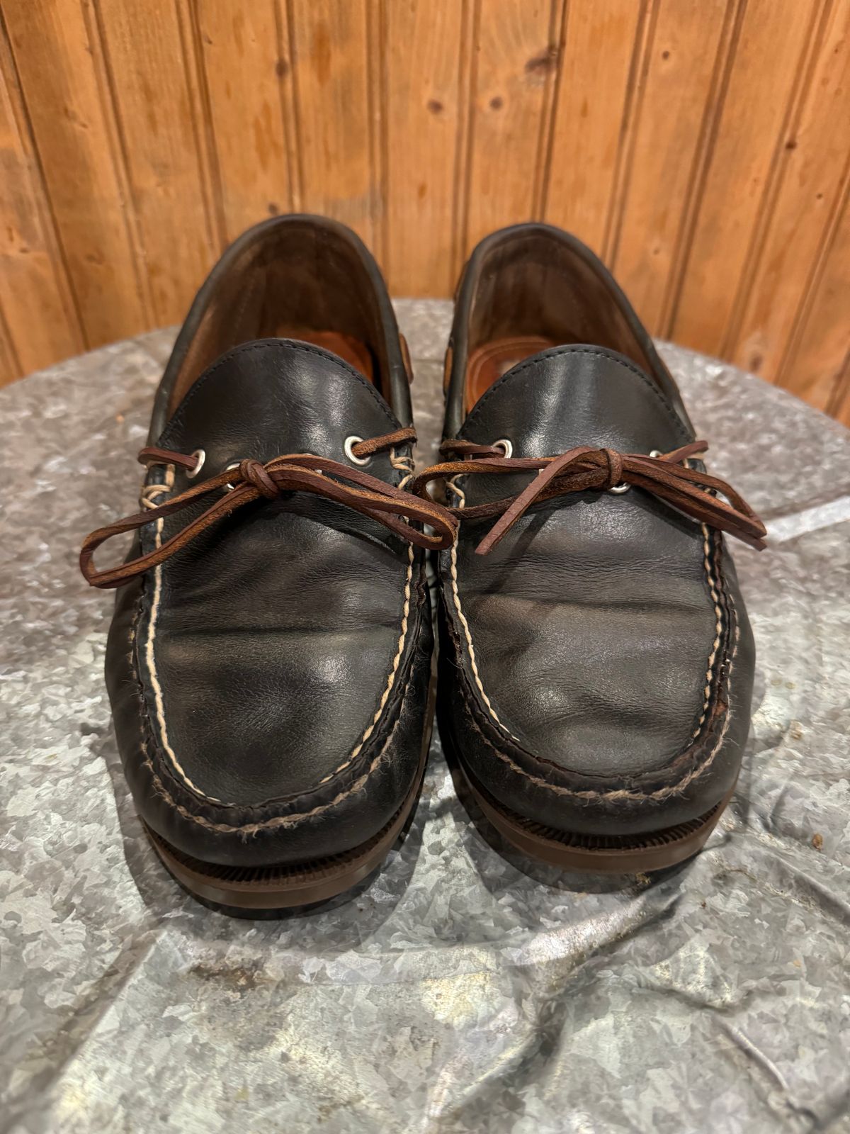 Photo by missouridenimdad on July 25, 2024 of the Oak Street Bootmakers Camp Moc in Horween Navy Chromexcel.