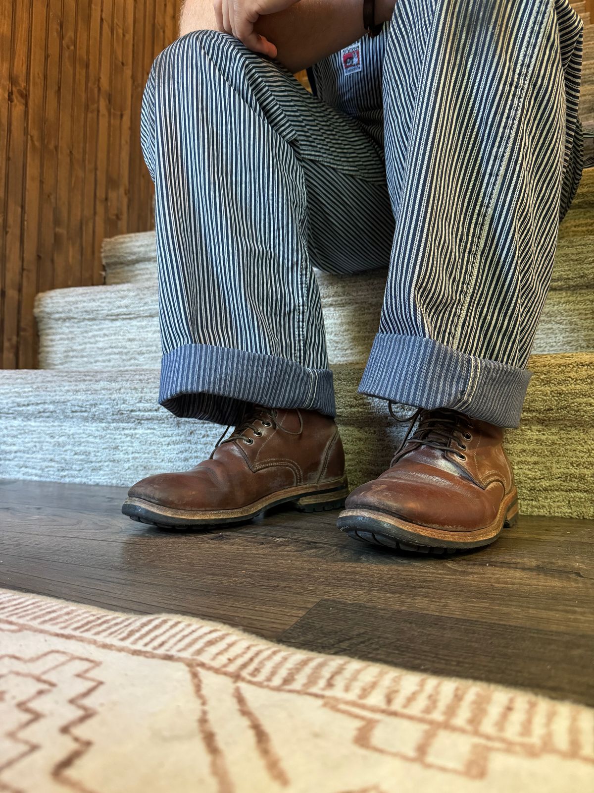 Photo by missouridenimdad on September 5, 2024 of the Oak Street Bootmakers Trench Boot in Volpi Whitewash Overdye Abetone.