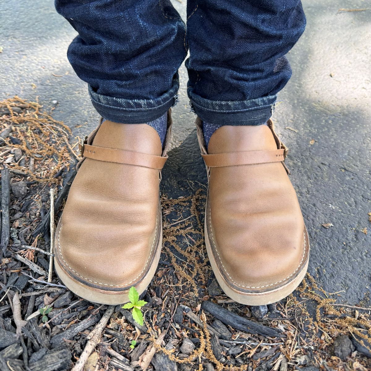 Photo by missouridenimdad on April 17, 2024 of the Oak Street Bootmakers Country Loafer in Horween Natural Chromexcel.
