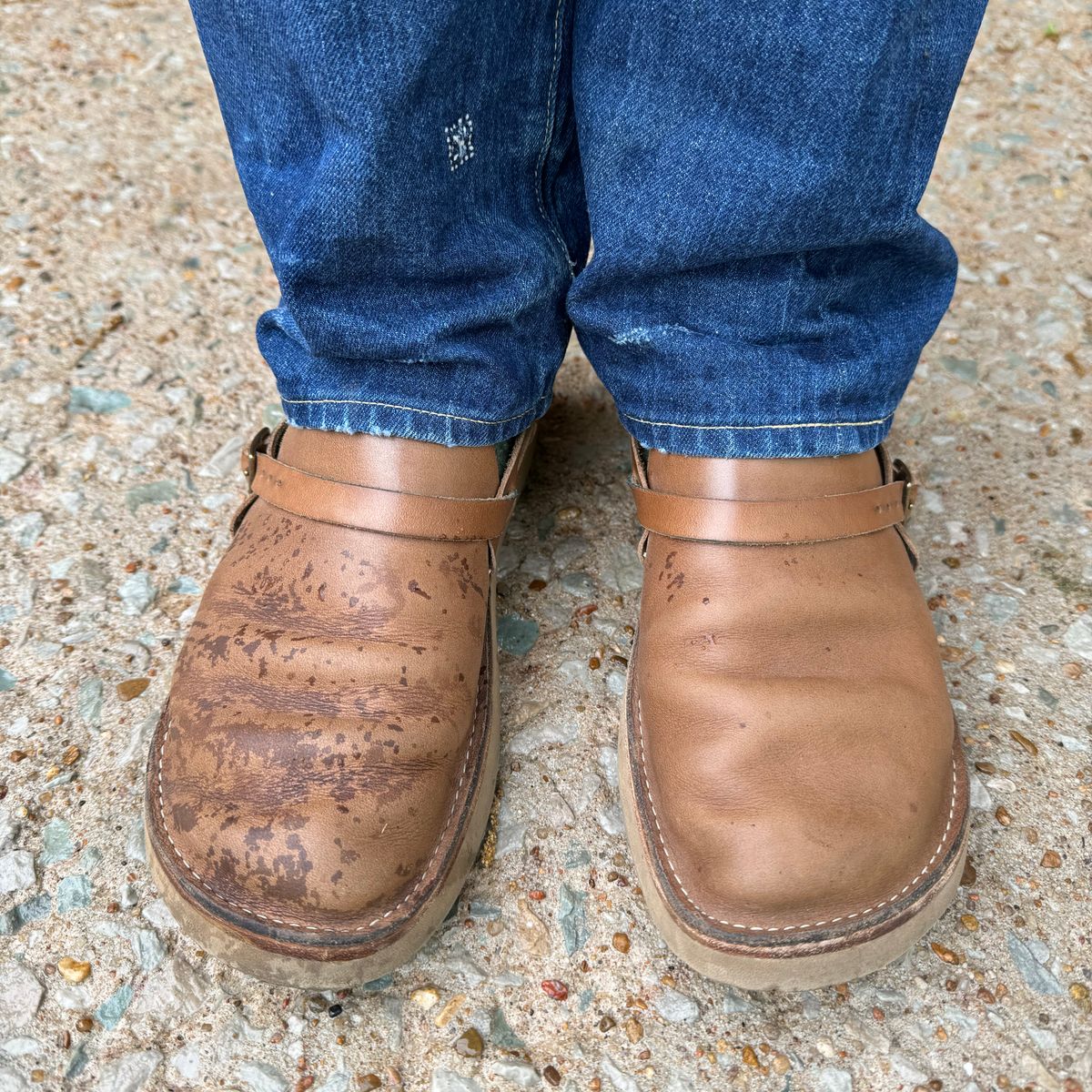 Photo by missouridenimdad on May 1, 2024 of the Oak Street Bootmakers Country Loafer in Horween Natural Chromexcel.