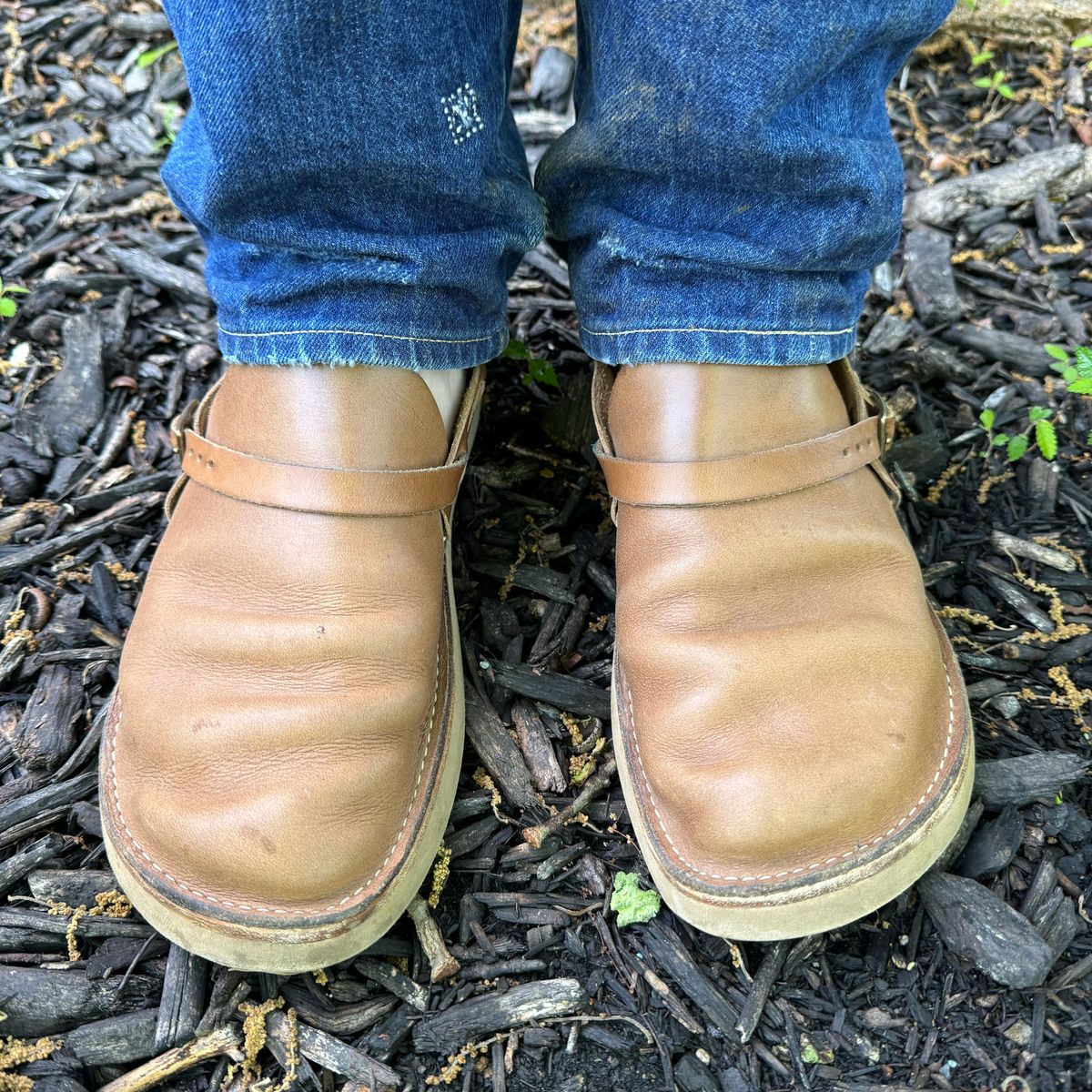 Photo by missouridenimdad on April 30, 2024 of the Oak Street Bootmakers Country Loafer in Horween Natural Chromexcel.