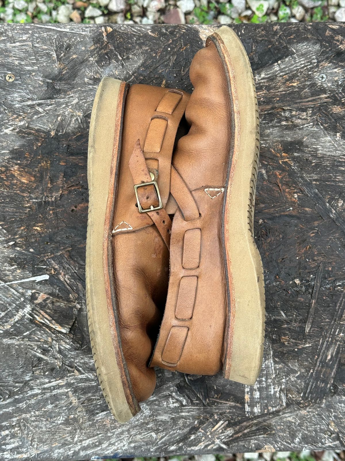 Photo by missouridenimdad on May 14, 2024 of the Oak Street Bootmakers Country Loafer in Horween Natural Chromexcel.