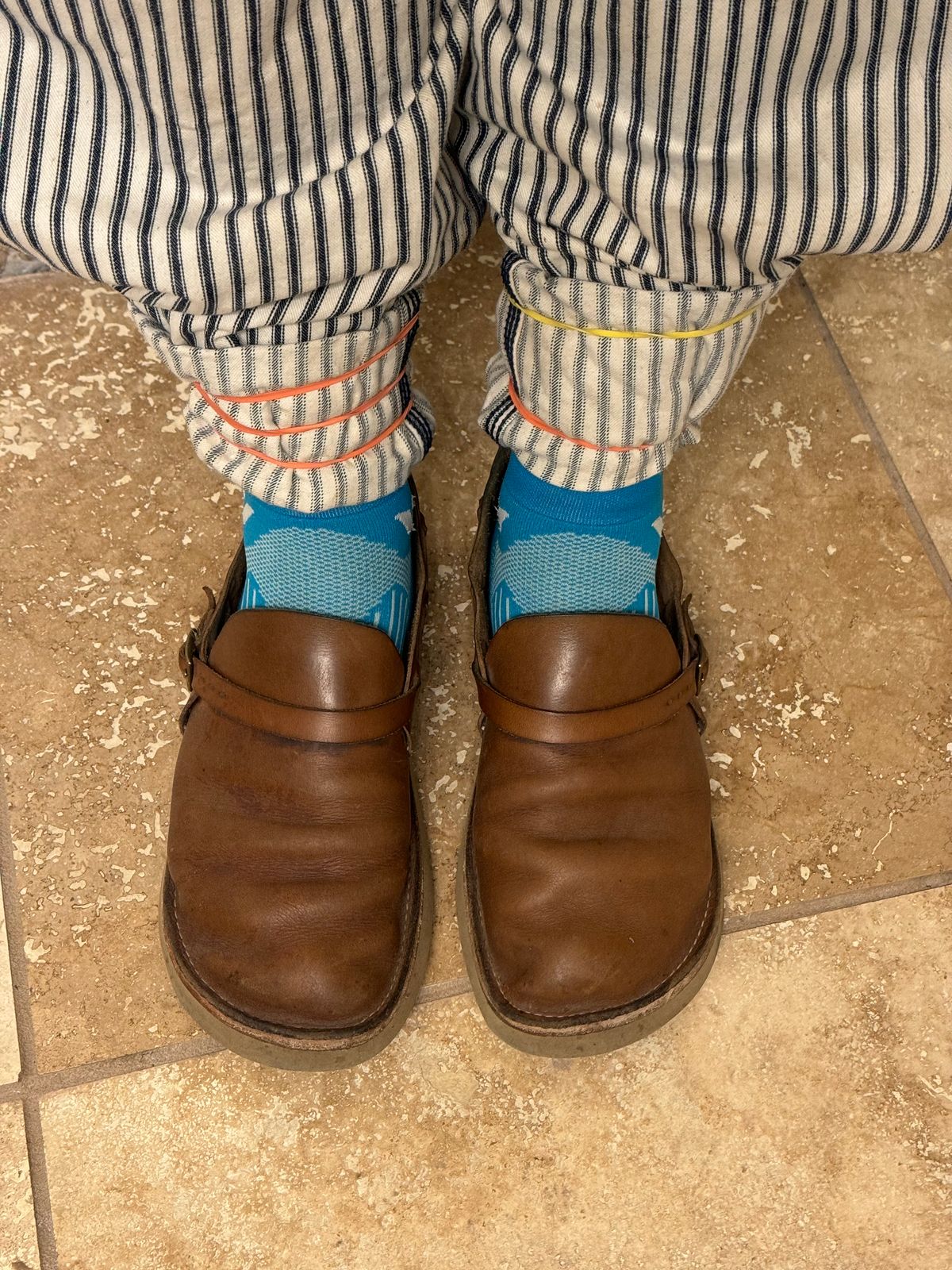 Photo by missouridenimdad on May 24, 2024 of the Oak Street Bootmakers Country Loafer in Horween Natural Chromexcel.