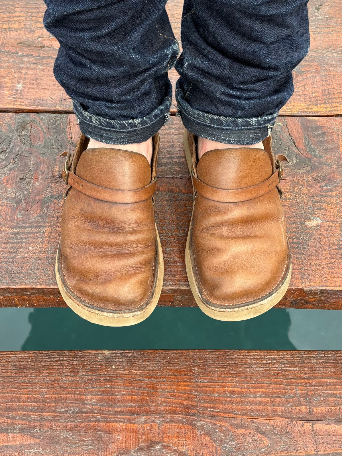 Photo by missouridenimdad on May 28, 2024 of the Oak Street Bootmakers Country Loafer in Horween Natural Chromexcel.