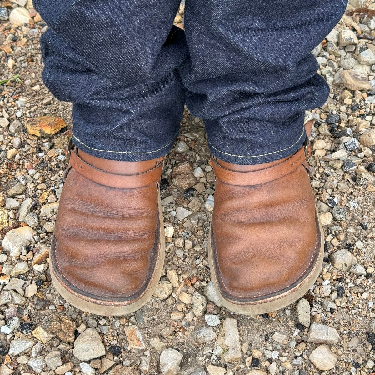 Photo by missouridenimdad on June 4, 2024 of the Oak Street Bootmakers Country Loafer in Horween Natural Chromexcel.