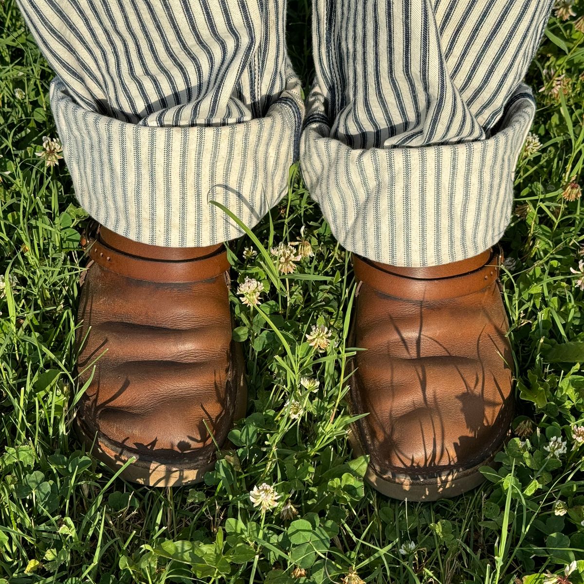 Photo by missouridenimdad on June 20, 2024 of the Oak Street Bootmakers Country Loafer in Horween Natural Chromexcel.