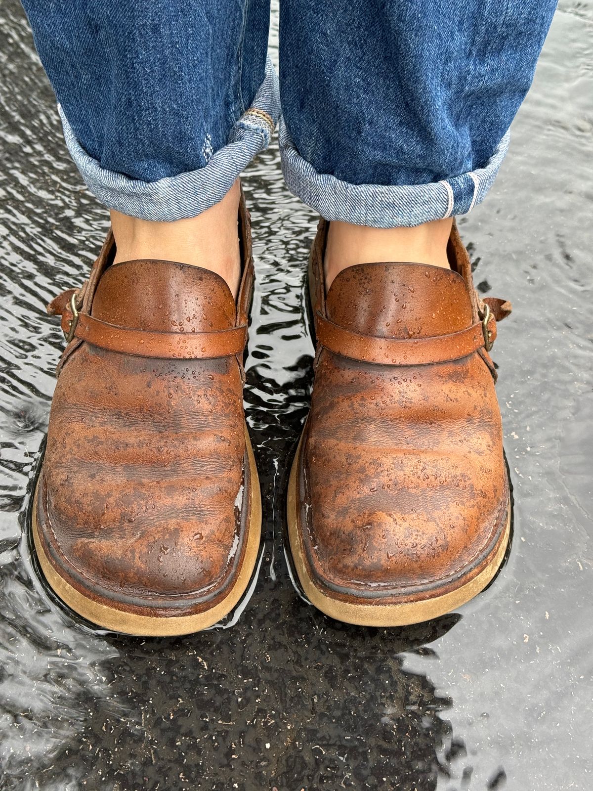 Photo by missouridenimdad on July 9, 2024 of the Oak Street Bootmakers Country Loafer in Horween Natural Chromexcel.