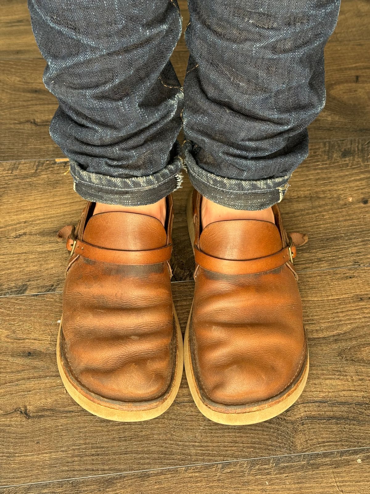 Photo by missouridenimdad on July 12, 2024 of the Oak Street Bootmakers Country Loafer in Horween Natural Chromexcel.