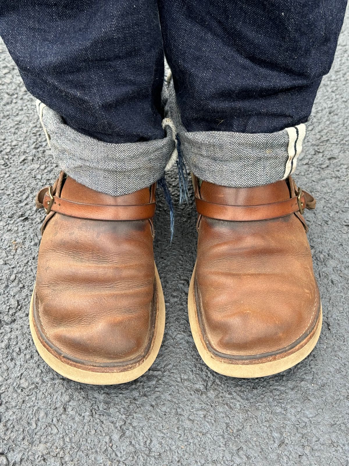 Photo by missouridenimdad on August 18, 2024 of the Oak Street Bootmakers Country Loafer in Horween Natural Chromexcel.