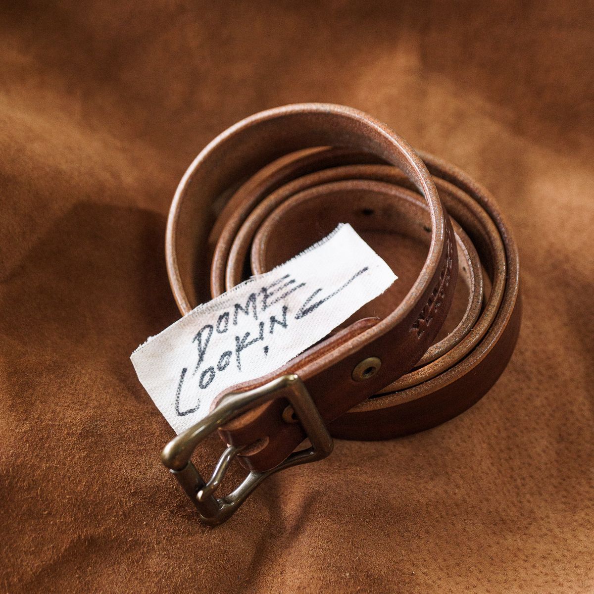 Photo by mjig76 on November 3, 2025 of the Willie's Handmade Boots Señor Belt in Unknown Natural Veg Tan.