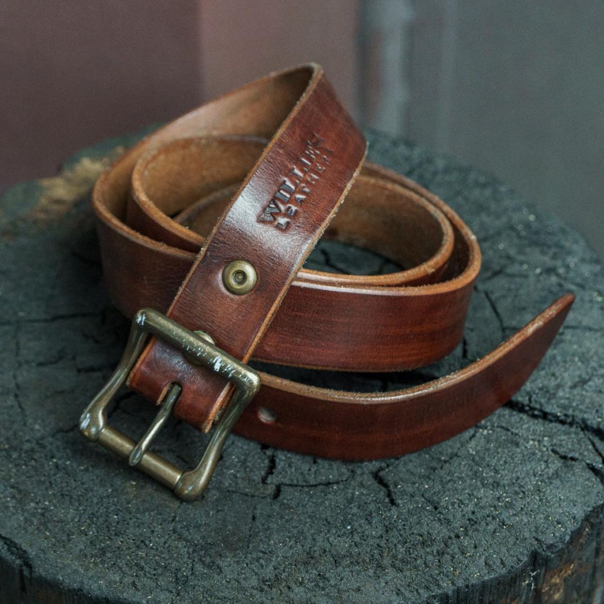 Photo by mjig76 on February 2, 2026 of the Willie's Handmade Boots Señor Belt in Unknown Natural Veg Tan.