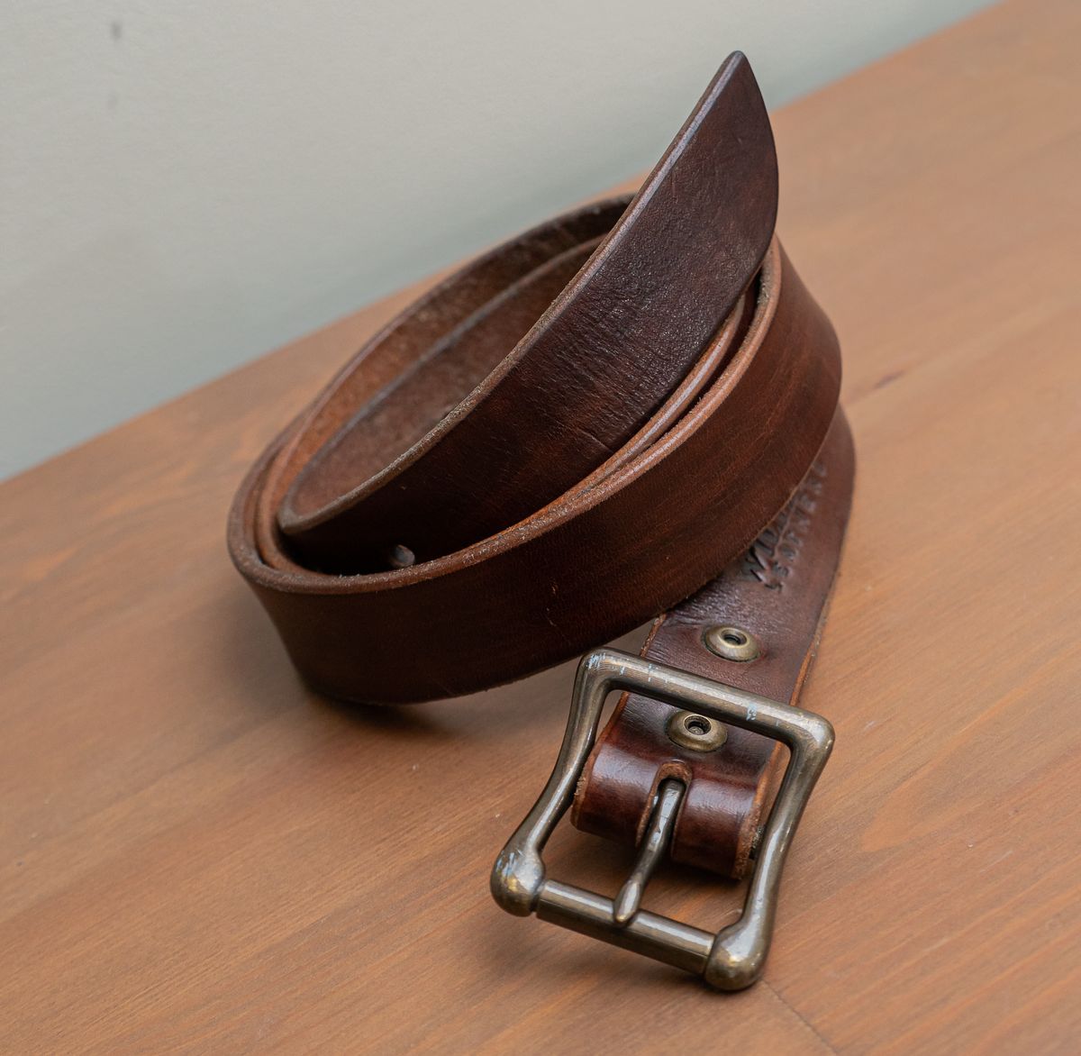 Photo by mjig76 on April 2, 2026 of the Willie's Handmade Boots Señor Belt in Unknown Natural Veg Tan.