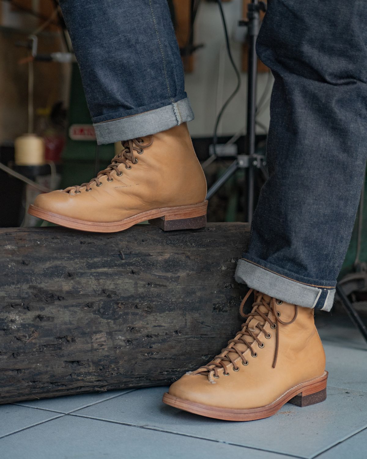 Photo by mjig76 on October 2, 2024 of the Willie's Handmade Boots Monkey Boot in Horween Moc Latigo.