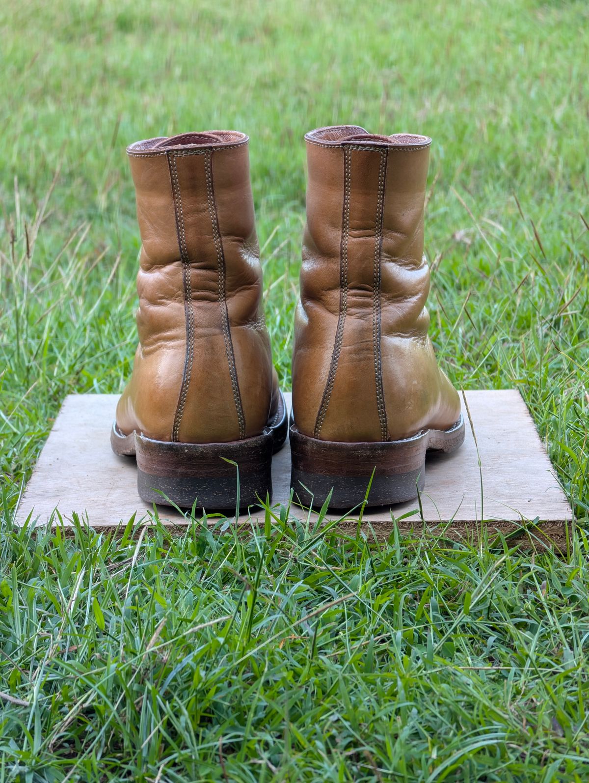 Photo by mjig76 on January 3, 2025 of the Willie's Handmade Boots Monkey Boot in Horween Moc Latigo.