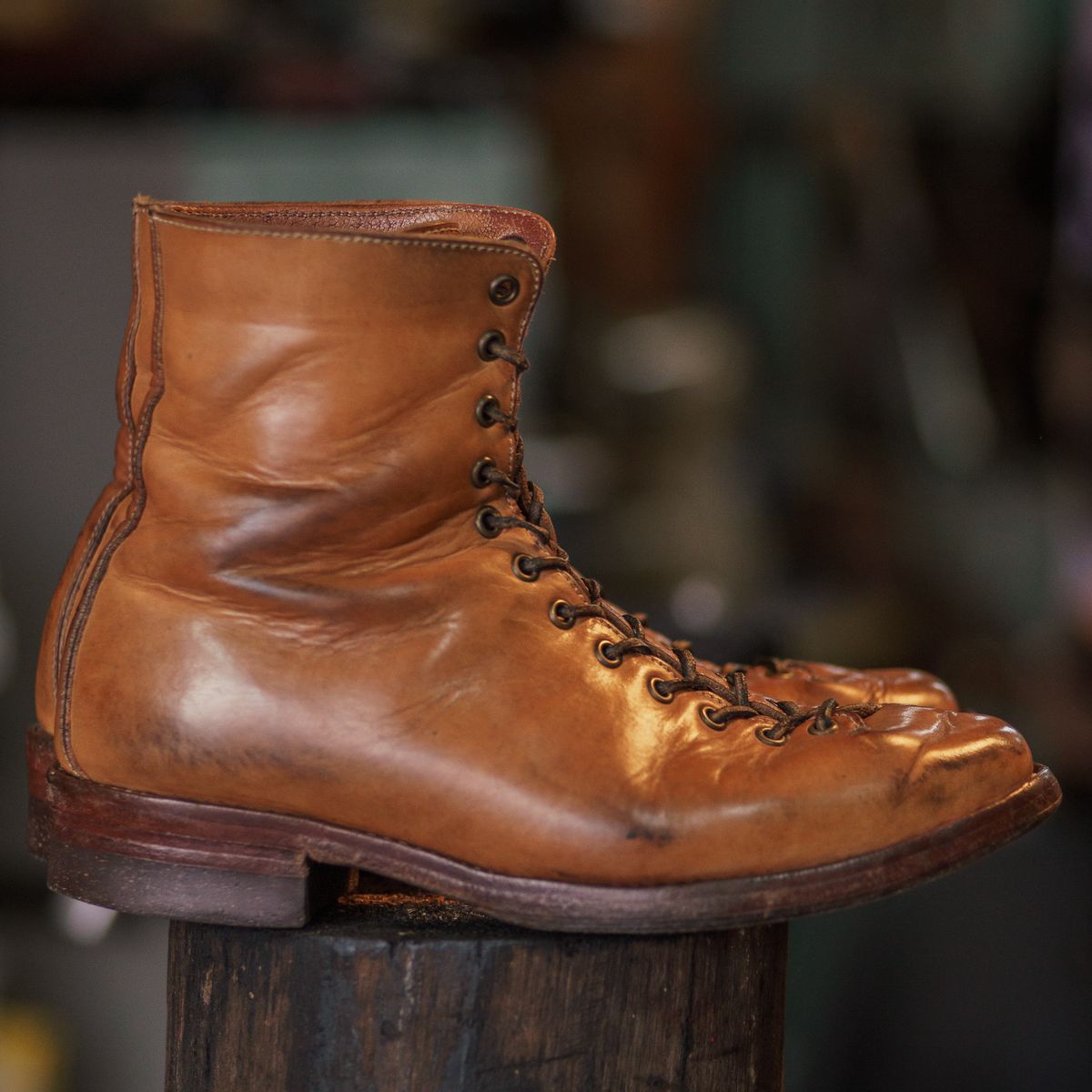Photo by mjig76 on April 4, 2025 of the Willie's Handmade Boots Monkey Boot in Horween Moc Latigo.