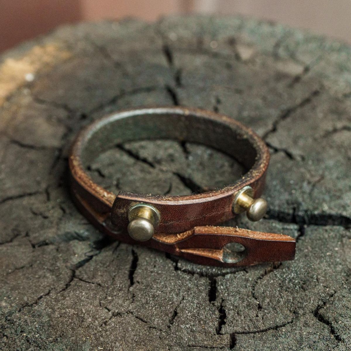 Photo by mjig76 on February 2, 2026 of the Willie's Handmade Boots Amiguito Wrist Cuff in Unknown Natural Veg Tan.