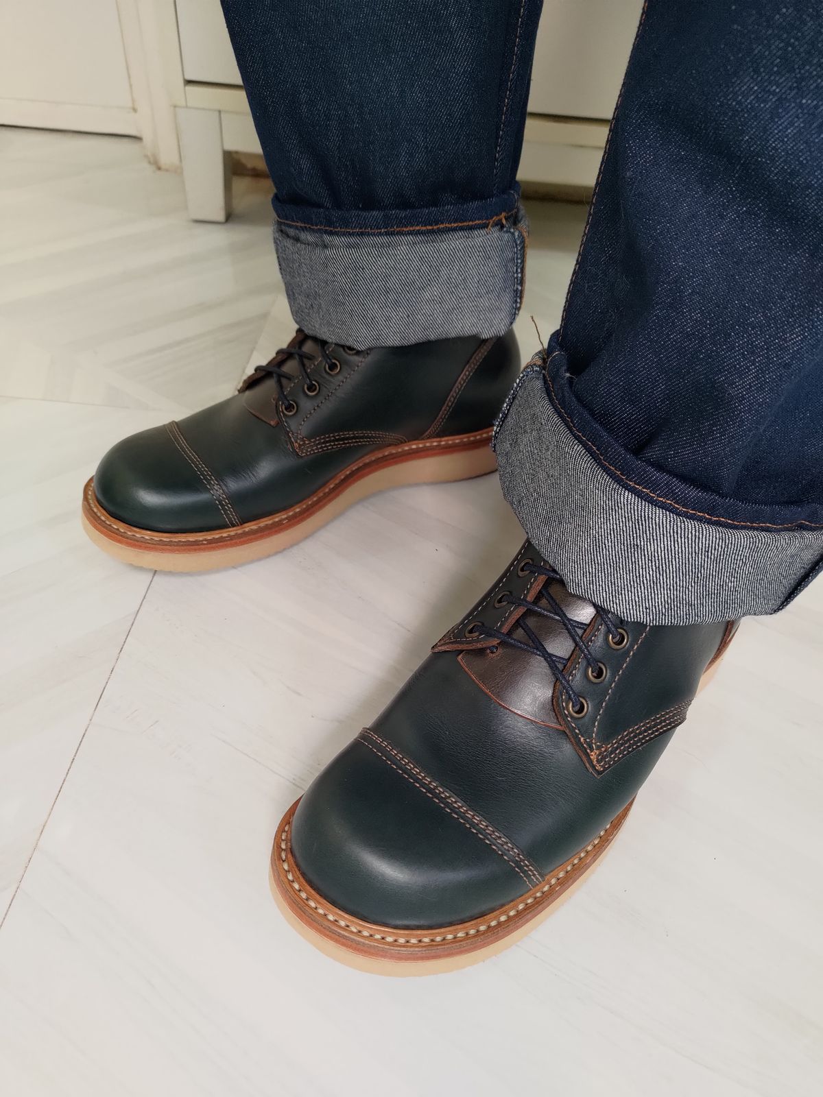 Photo by mjig76 on October 1, 2023 of the Willie's Handmade Boots Cap Toe Service Boot in Horween Navy Chromexcel.
