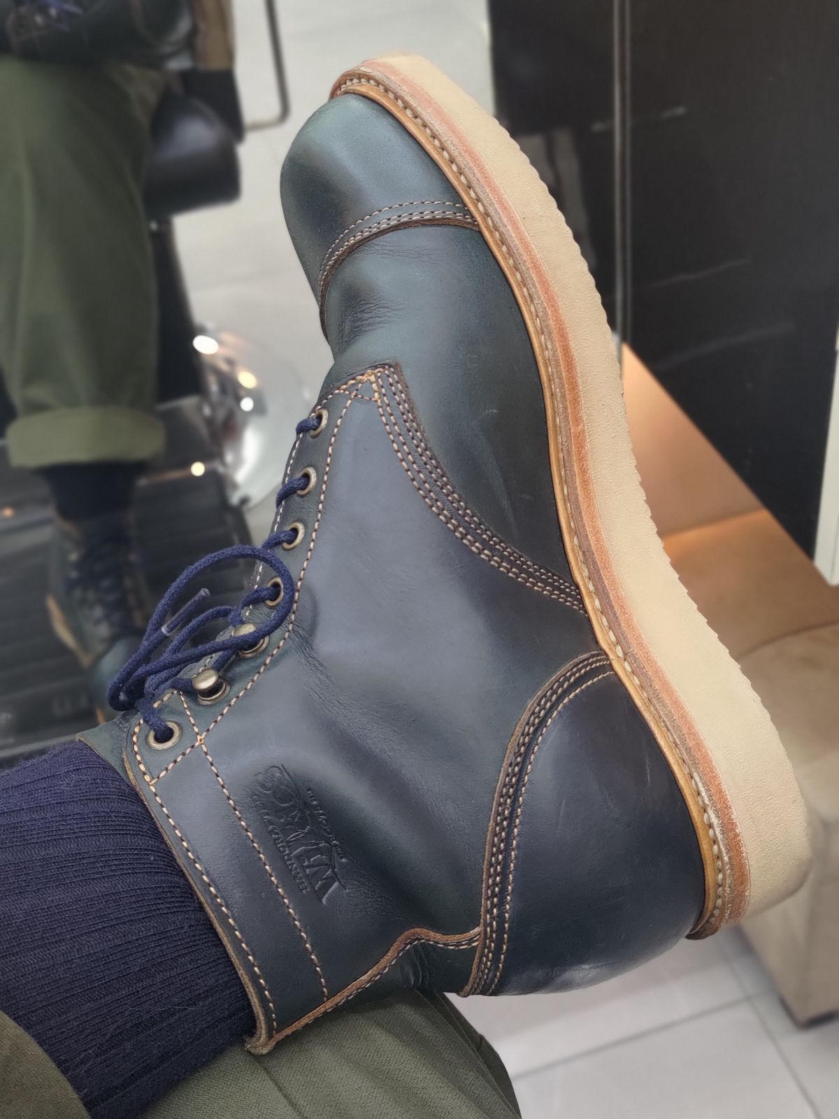 Photo by mjig76 on October 9, 2023 of the Willie's Handmade Boots Cap Toe Service Boot in Horween Navy Chromexcel.
