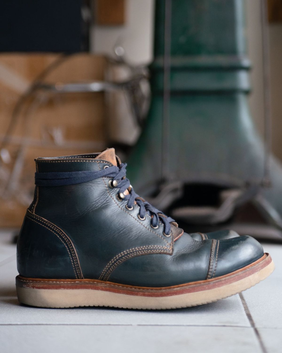 Photo by mjig76 on December 1, 2023 of the Willie's Handmade Boots Cap Toe Service Boot in Horween Navy Chromexcel.