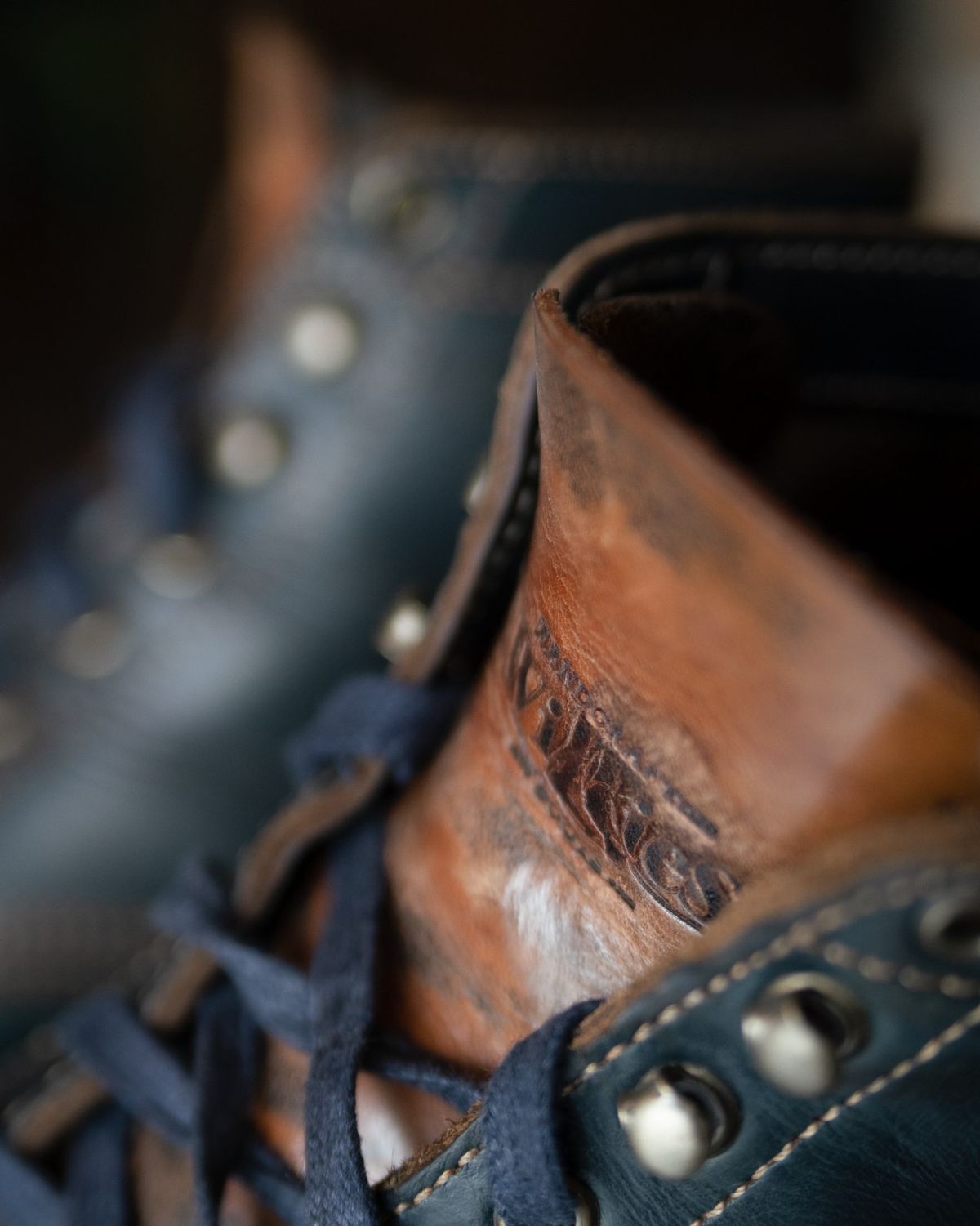 Photo by mjig76 on December 1, 2023 of the Willie's Handmade Boots Cap Toe Service Boot in Horween Navy Chromexcel.