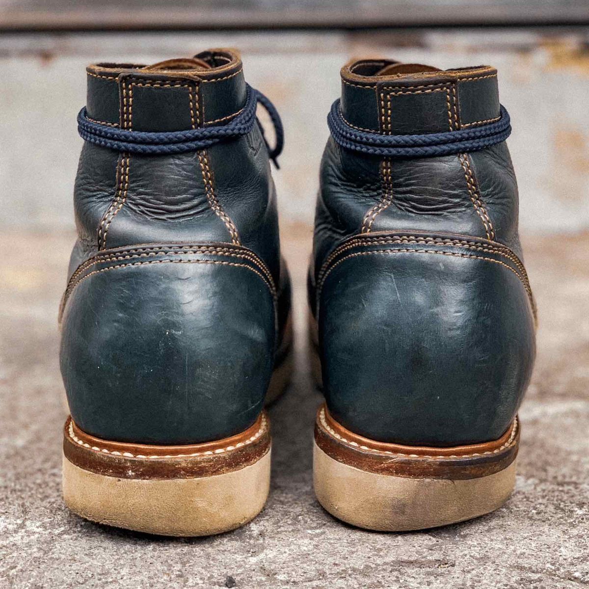 Photo by mjig76 on March 4, 2024 of the Willie's Handmade Boots Cap Toe Service Boot in Horween Navy Chromexcel.