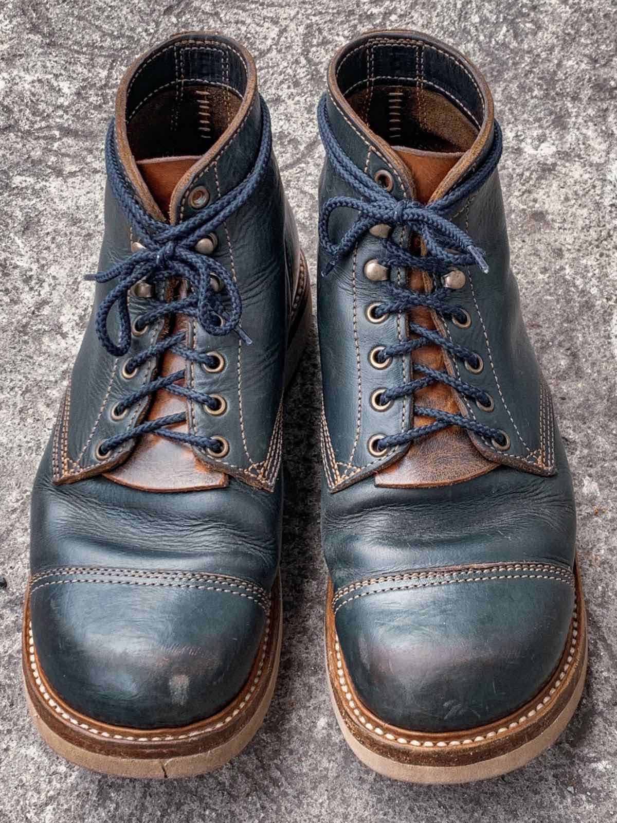 Photo by mjig76 on March 4, 2024 of the Willie's Handmade Boots Cap Toe Service Boot in Horween Navy Chromexcel.