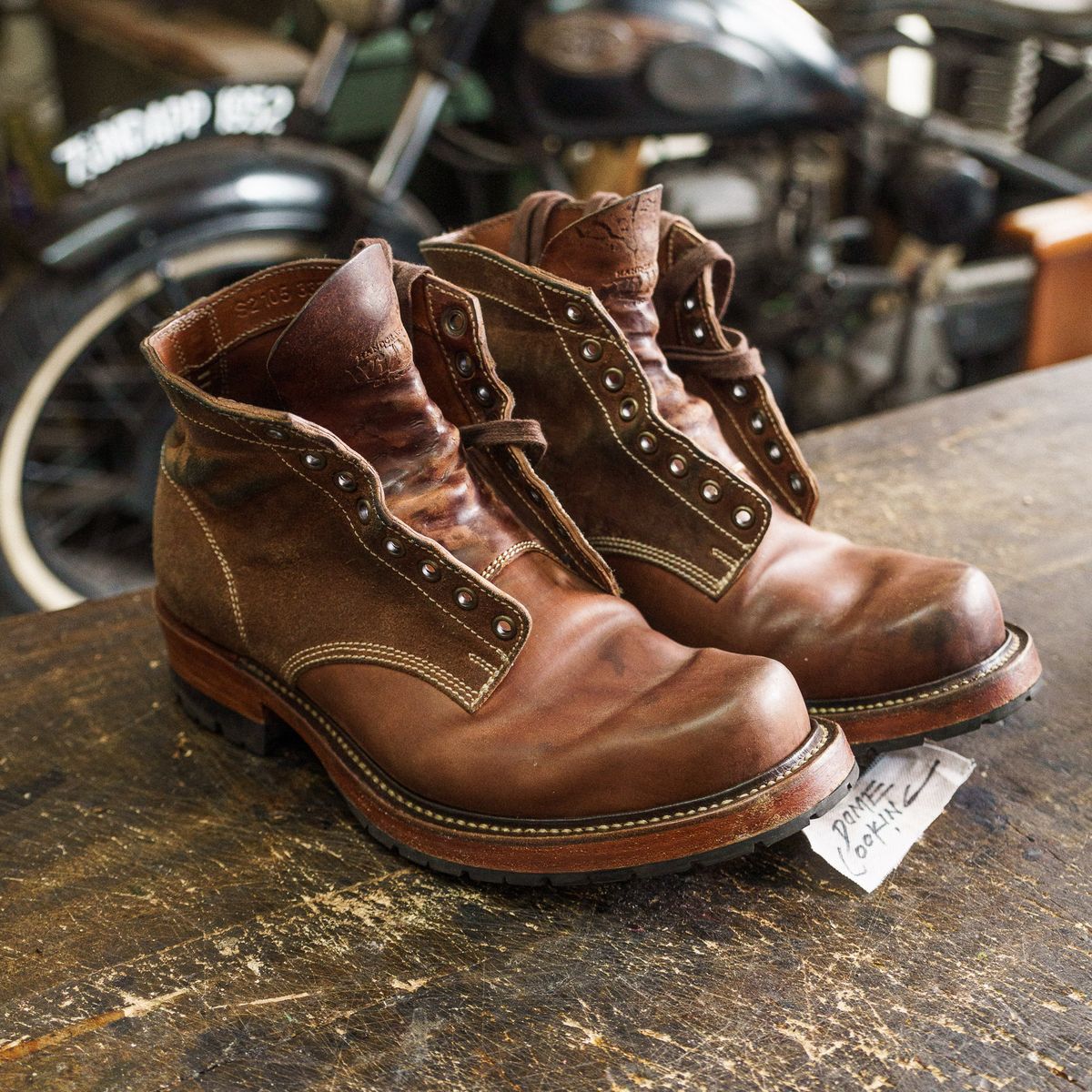 Photo by mjig76 on November 3, 2025 of the Willie's Handmade Boots Custom Model in Maryam Natural Waxed Reverse Horsebutt.