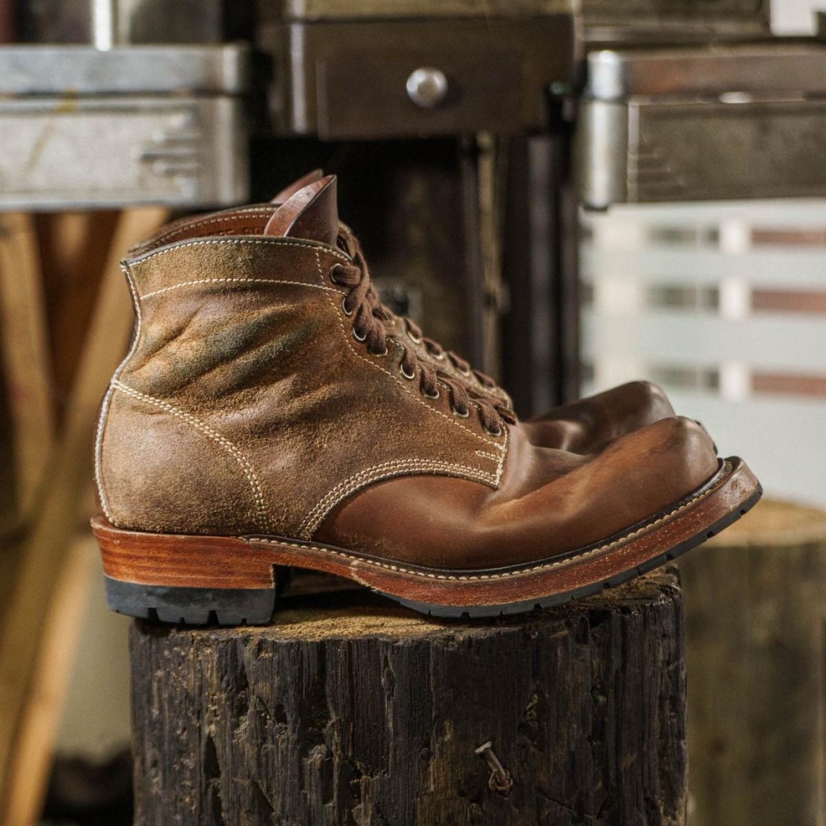 Photo by mjig76 on December 2, 2025 of the Willie's Handmade Boots Custom Model in Maryam Natural Waxed Reverse Horsebutt.