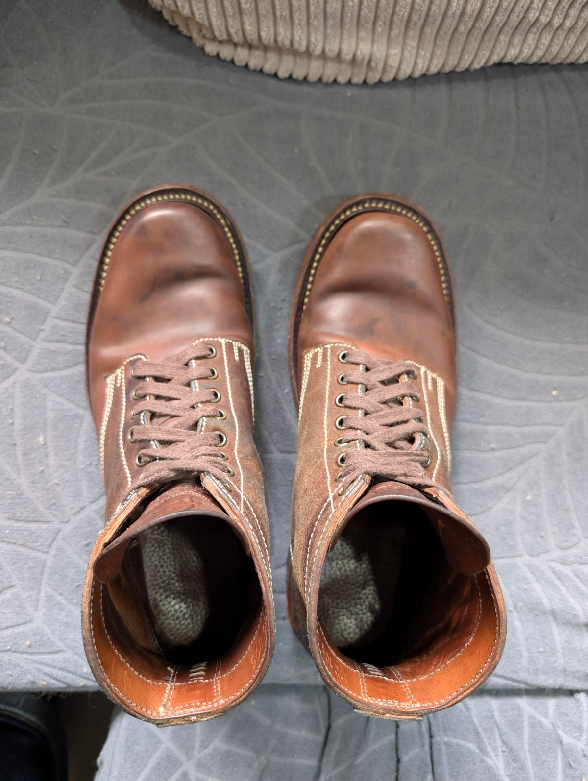 Photo by mjig76 on December 2, 2025 of the Willie's Handmade Boots Custom Model in Maryam Natural Waxed Reverse Horsebutt.