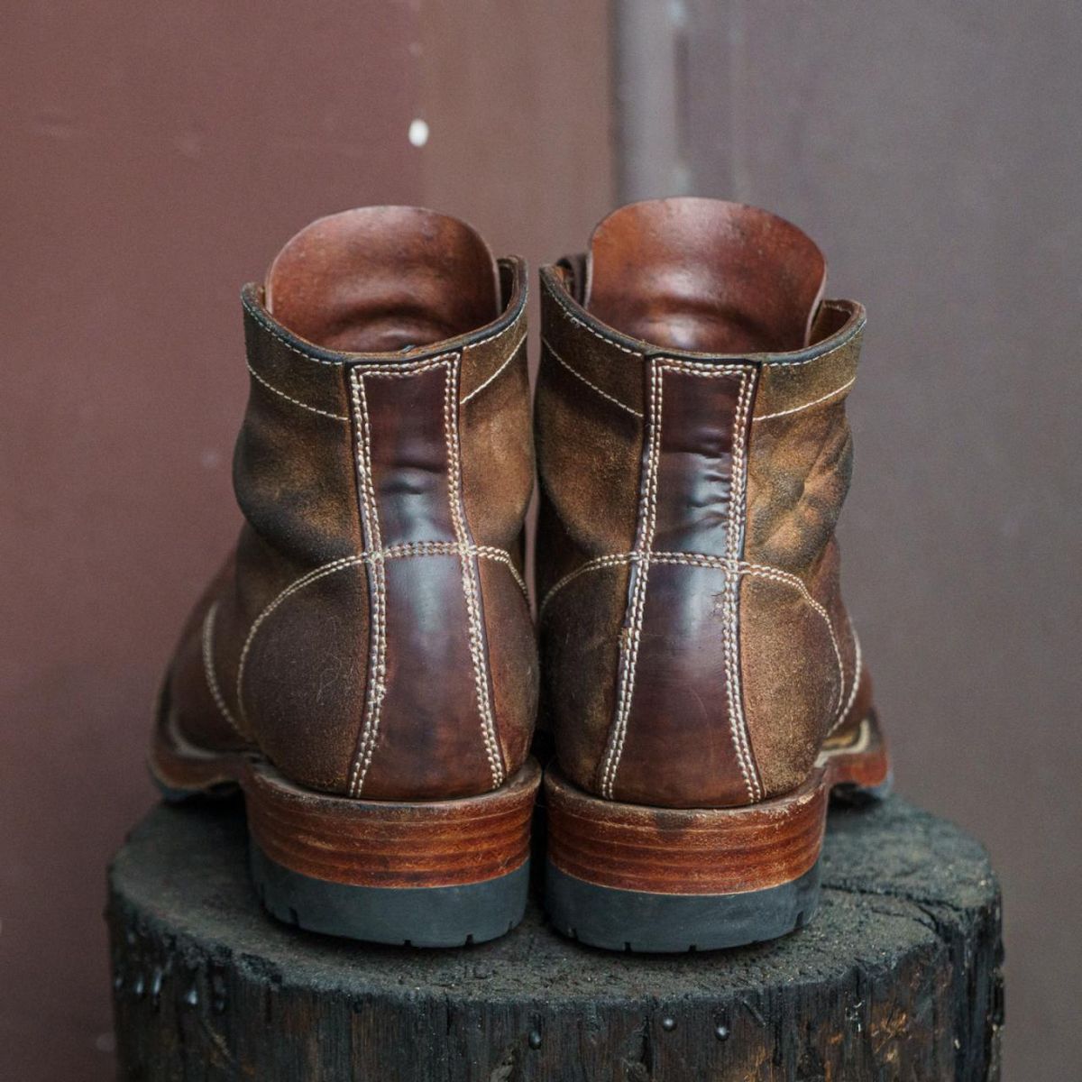 Photo by mjig76 on February 2, 2026 of the Willie's Handmade Boots Custom Model in Maryam Natural Waxed Reverse Horsebutt.