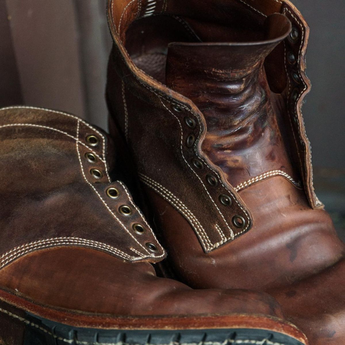 Photo by mjig76 on February 2, 2026 of the Willie's Handmade Boots Custom Model in Maryam Natural Waxed Reverse Horsebutt.