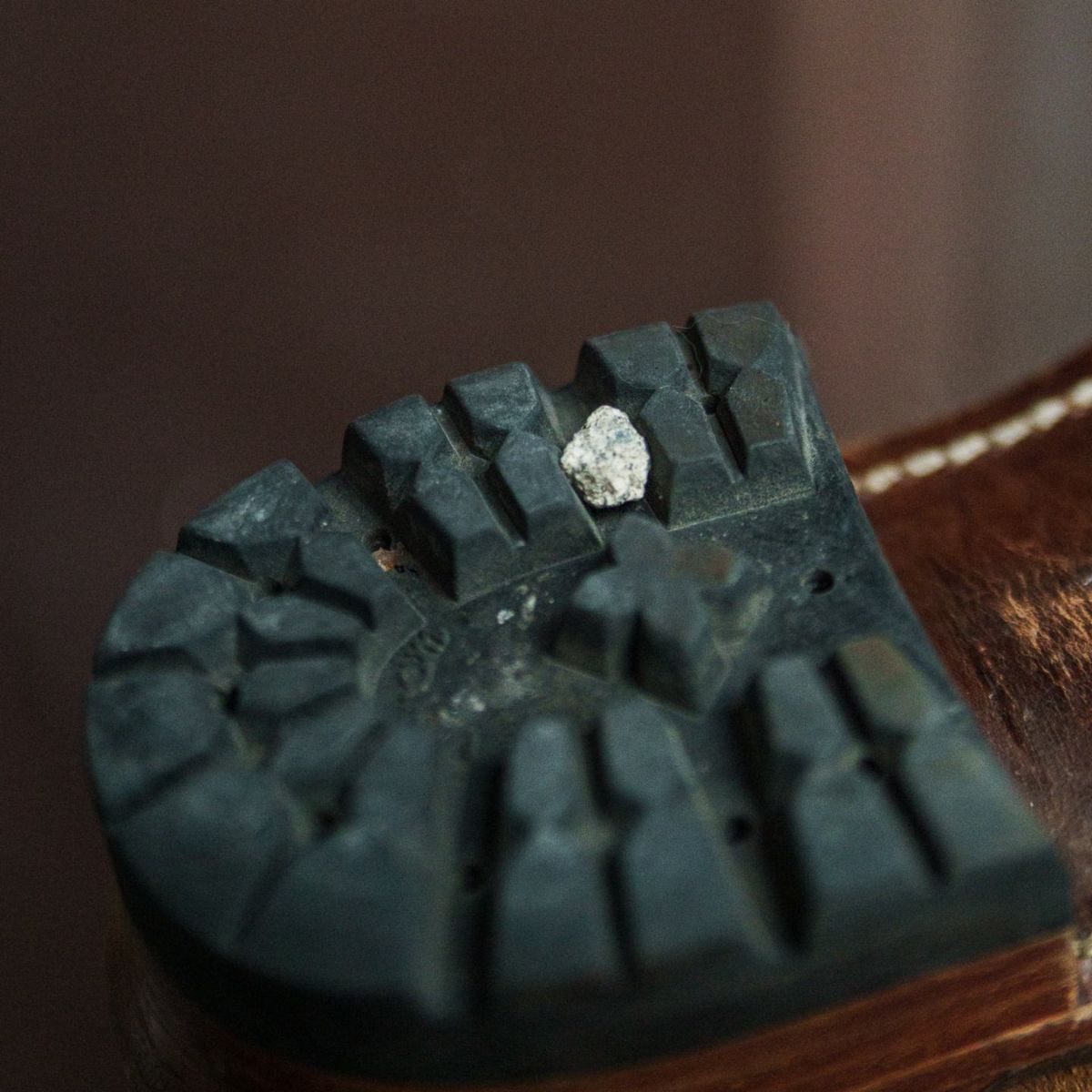 Photo by mjig76 on February 2, 2026 of the Willie's Handmade Boots Custom Model in Maryam Natural Waxed Reverse Horsebutt.