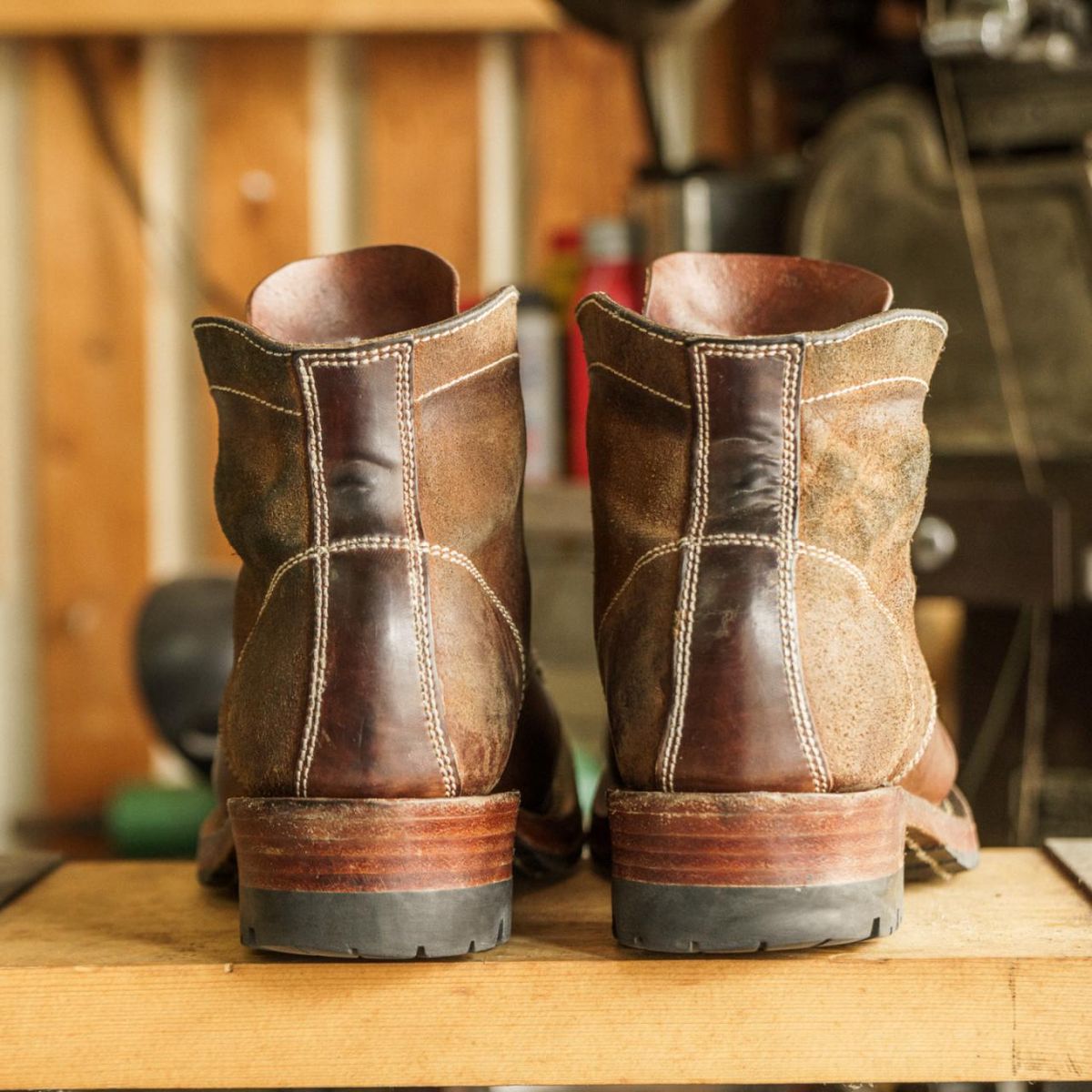 Photo by mjig76 on March 3, 2026 of the Willie's Handmade Boots Custom Model in Maryam Natural Waxed Reverse Horsebutt.