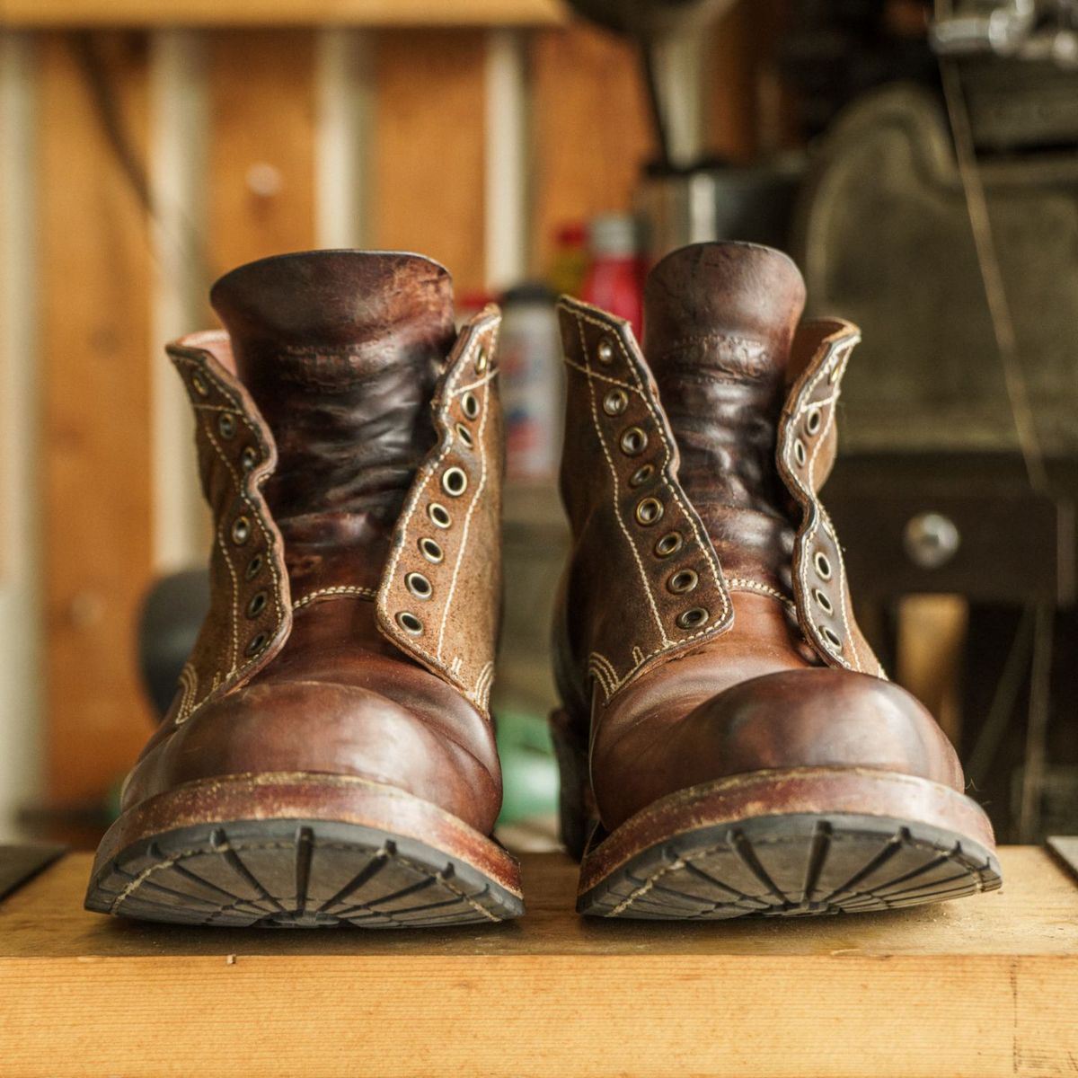 Photo by mjig76 on March 3, 2026 of the Willie's Handmade Boots Custom Model in Maryam Natural Waxed Reverse Horsebutt.