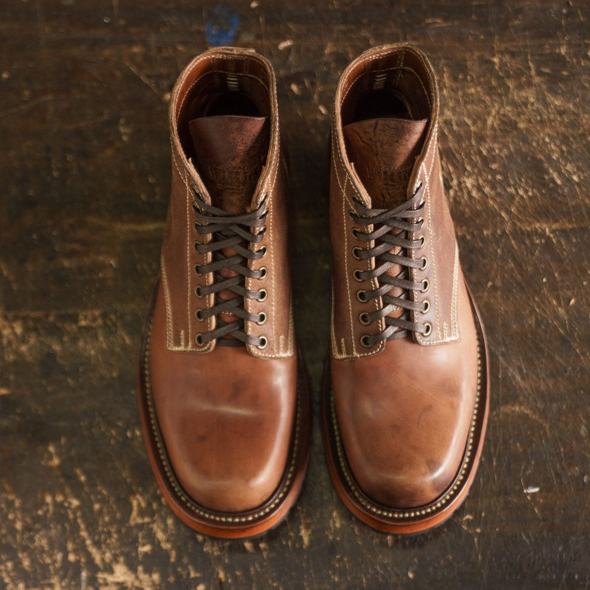 Photo by mjig76 on October 1, 2025 of the Willie's Handmade Boots Custom Model in Maryam Natural Waxed Reverse Horsebutt.