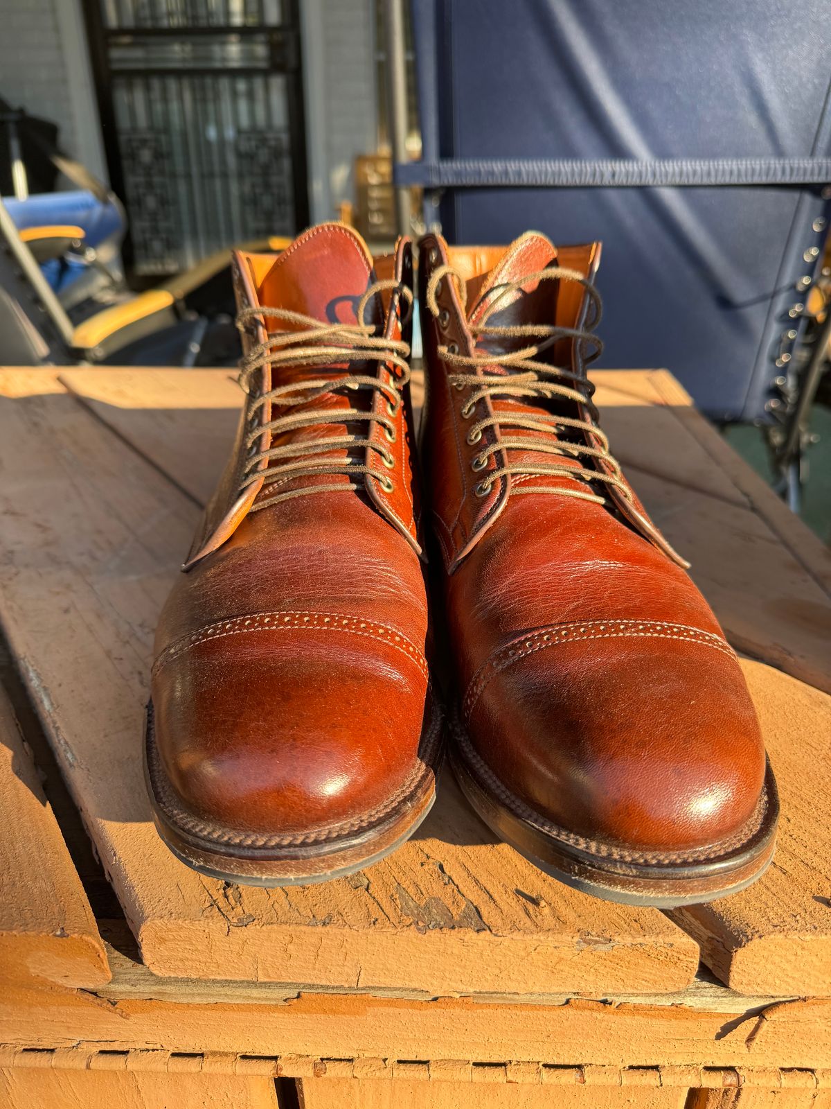 Photo by thatguy92 on November 4, 2023 of the Viberg Service Boot BCT in Shinki Cognac Teacore Horsebutt.