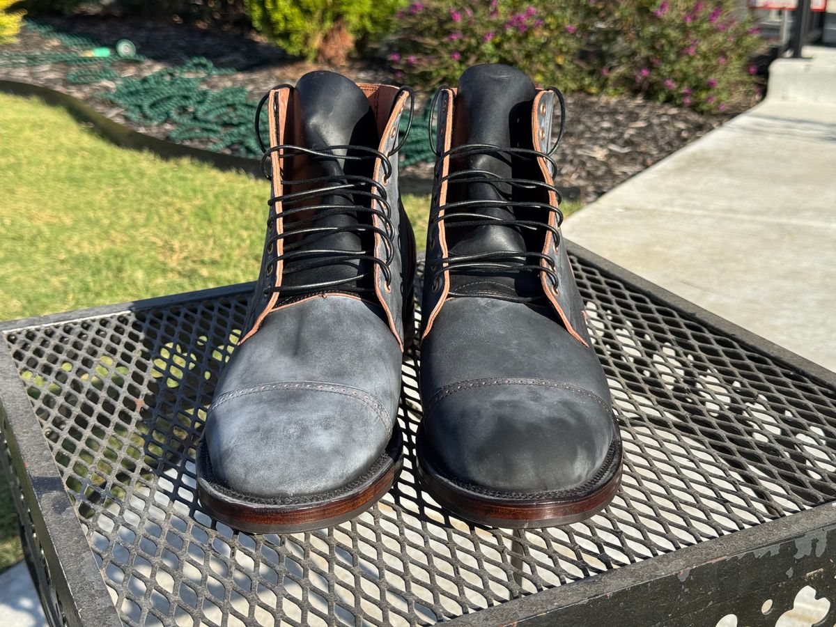 Photo by thatguy92 on October 1, 2024 of the Viberg Service Boot BCT in Horween Black Teacore Double Cordovan Butts.