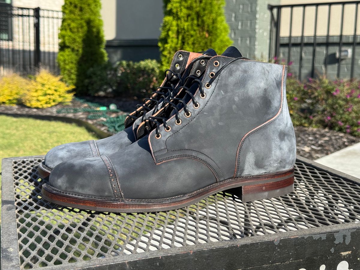 Photo by thatguy92 on October 1, 2024 of the Viberg Service Boot BCT in Horween Black Teacore Double Cordovan Butts.