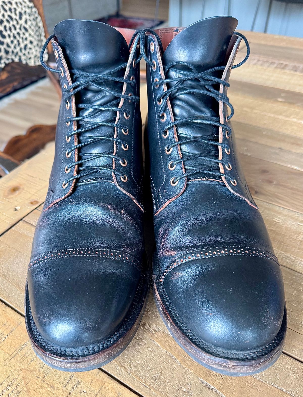 Photo by thatguy92 on February 5, 2025 of the Viberg Service Boot BCT in Horween Black Teacore Double Cordovan Butts.