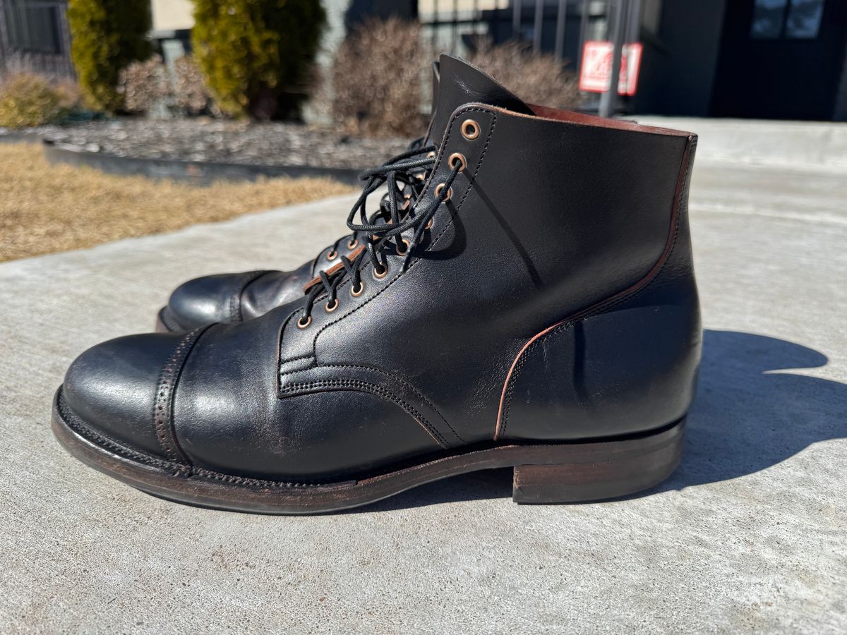 Photo by thatguy92 on March 5, 2025 of the Viberg Service Boot BCT in Horween Black Teacore Double Cordovan Butts.
