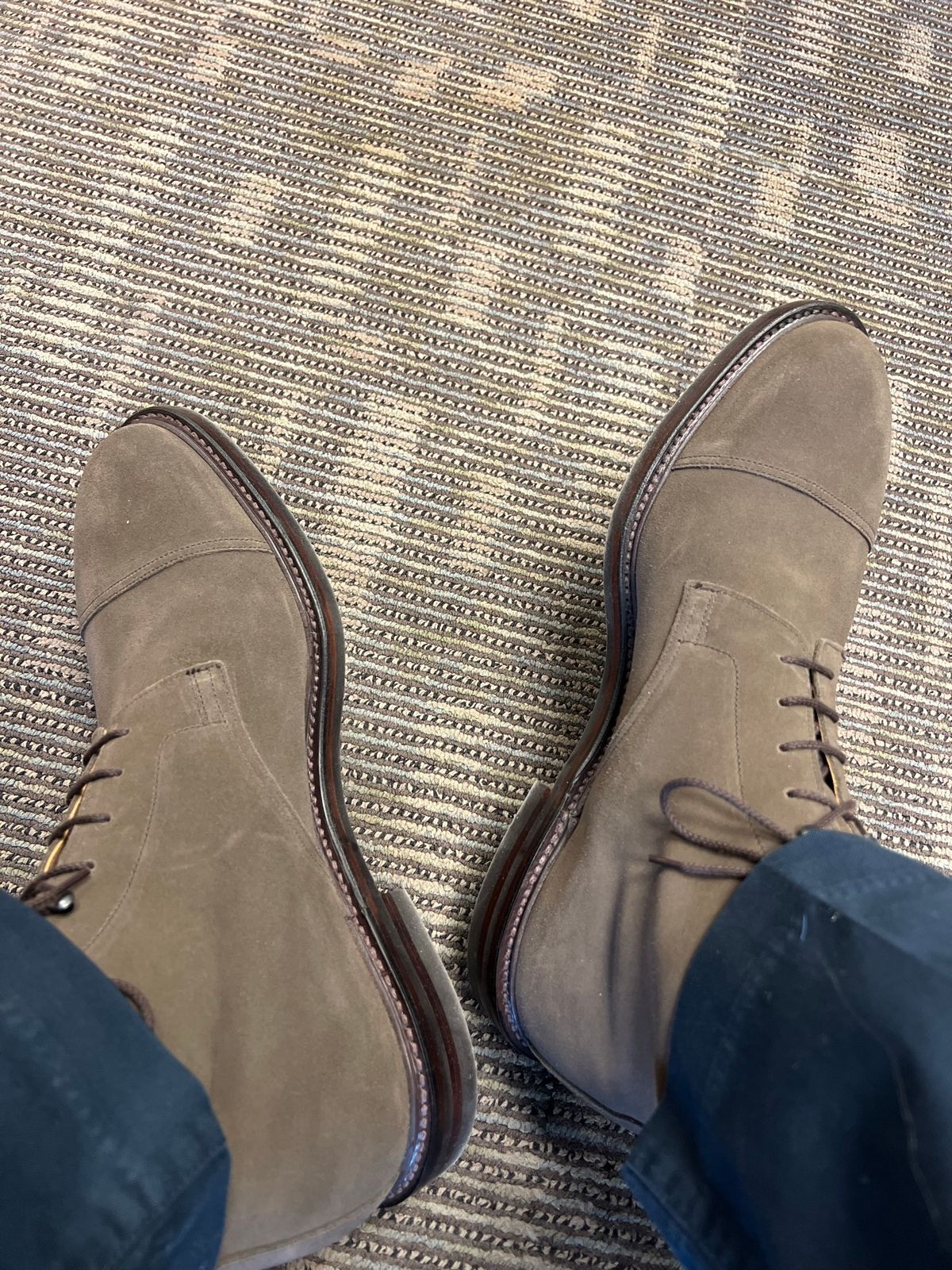 Photo by thatguy92 on January 10, 2023 of the Crockett & Jones Coniston in Slate Suede.