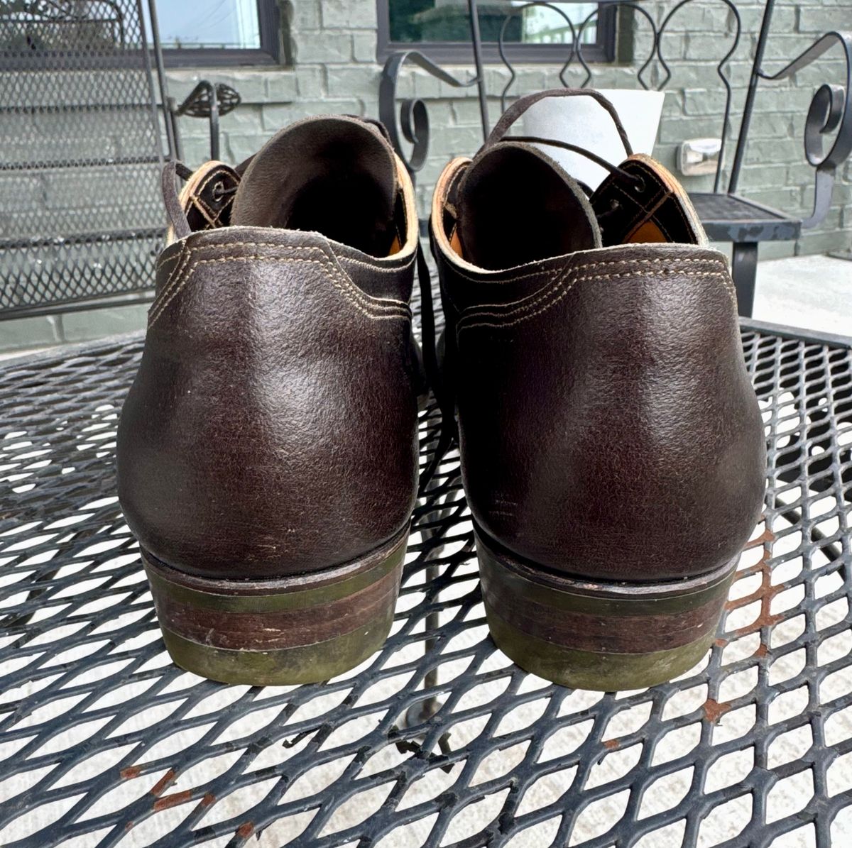 Photo by thatguy92 on December 5, 2025 of the NF Bootmaker Milton Shoe in Horween Grape Leaf Waxed Flesh Essex.